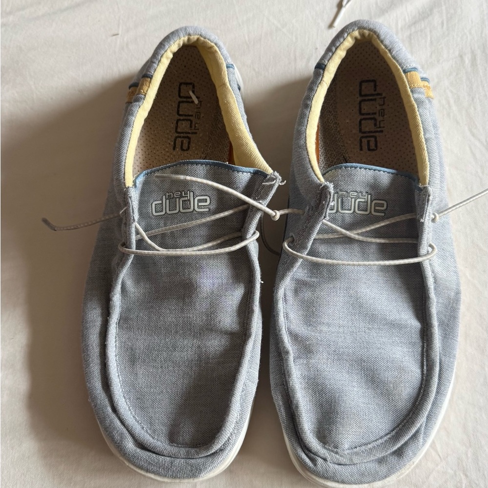 Hey Dude's Men's Gray Loafers